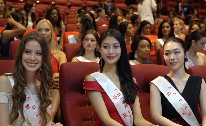 Sắc vóc đại diện chủ nhà Trung Quốc tại Miss World 2018