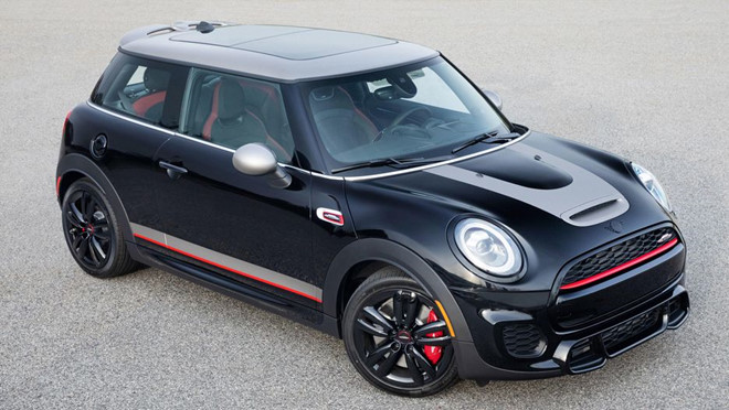 Xe Mini phiên bản John Cooper Works Knights sắp ra mắt