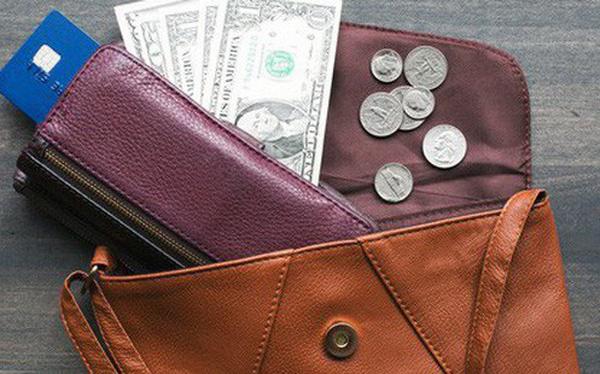 7 lỗi sai quá sai khiến tiền ra như xả lũ, 3 đời sau vẫn nghèo kiết xác