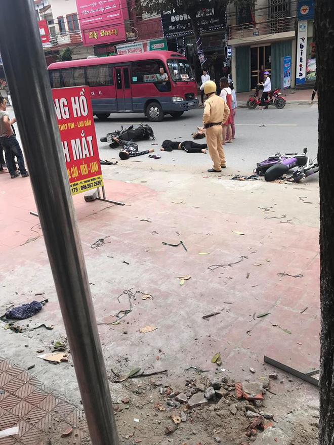 Hiện trường tai nạn xe đạp điện ở Hải Dương: Người nằm sấp, người nằm ngửa la liệt trên đường