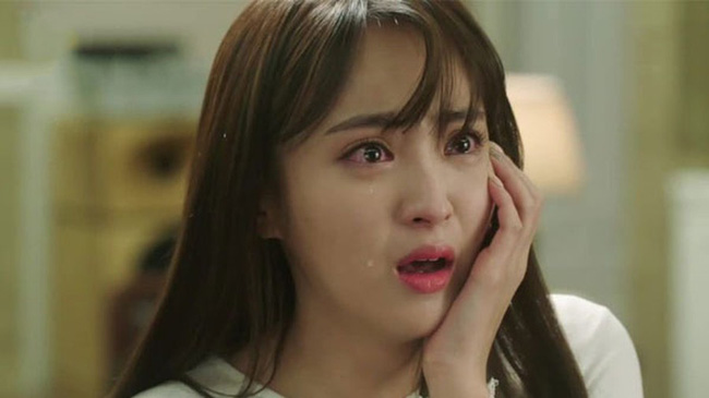 Đối xử với vợ trẻ như giúp việc lại còn trăng hoa bên ngoài, gã chồng nhận cái kết khiến người đời hả hê