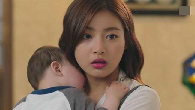 Đối xử với vợ trẻ như giúp việc lại còn trăng hoa bên ngoài, gã chồng nhận cái kết khiến người đời hả hê