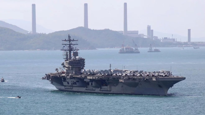 Tìm cách giảm căng thẳng, TQ cho phép tàu sân bay Mỹ thăm Hong Kong