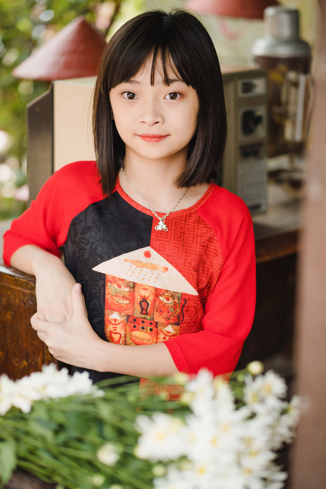 Cô bé có khoảnh khắc gây thương nhớ trên sân Mỹ Đình và những thông tin nhầm lẫn