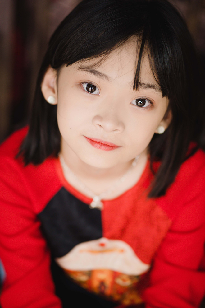 Cô bé có khoảnh khắc gây thương nhớ trên sân Mỹ Đình và những thông tin nhầm lẫn