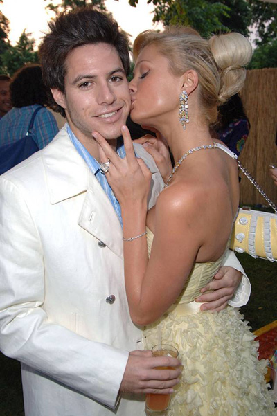 Paris Hilton: Ba lần hủy hôn và 20 cuộc tình dang dở