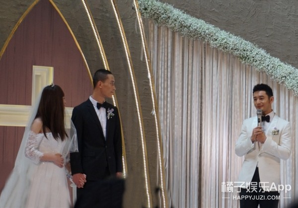 Sự thật về câu nói của Huỳnh Hiểu Minh: Anh đã cố gắng hết sức nhưng không giữ được em bất ngờ xuất hiện giữa nghi vấn ly hôn