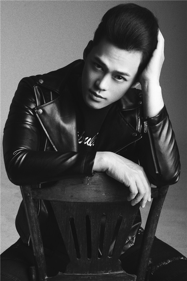 Phan Ngọc Luân: Tôi và Đàm Vĩnh Hưng nắm tay nhau nhiều, hôn nhau cũng có còn hòa chung thể xác