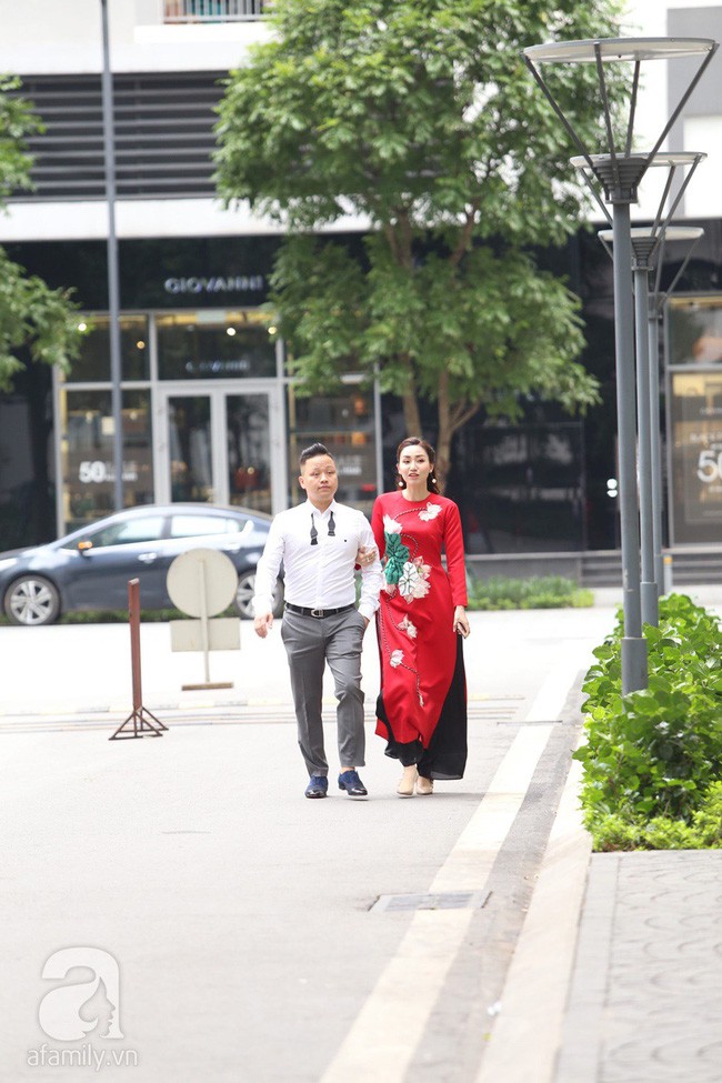 Hot: Những hình ảnh đầu tiên về đám hỏi bí mật của Á hậu Thanh Tú với chồng đại gia U40