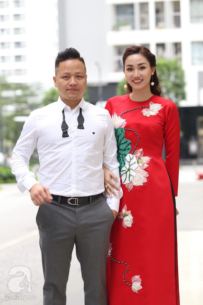 Hot: Những hình ảnh đầu tiên về đám hỏi bí mật của Á hậu Thanh Tú với chồng đại gia U40