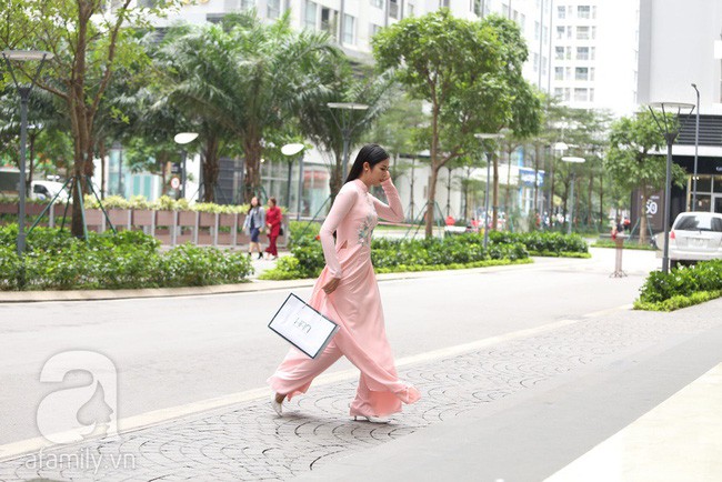 Hot: Những hình ảnh đầu tiên về đám hỏi bí mật của Á hậu Thanh Tú với chồng đại gia U40