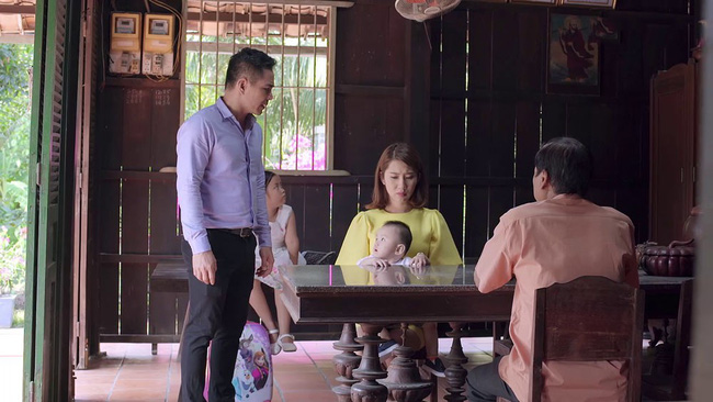 Gạo Nếp Gạo Tẻ tập 87: Bày đủ trò nịnh nọt để níu kéo nhưng Hân vẫn bị Kiệt thẳng thừng từ chối