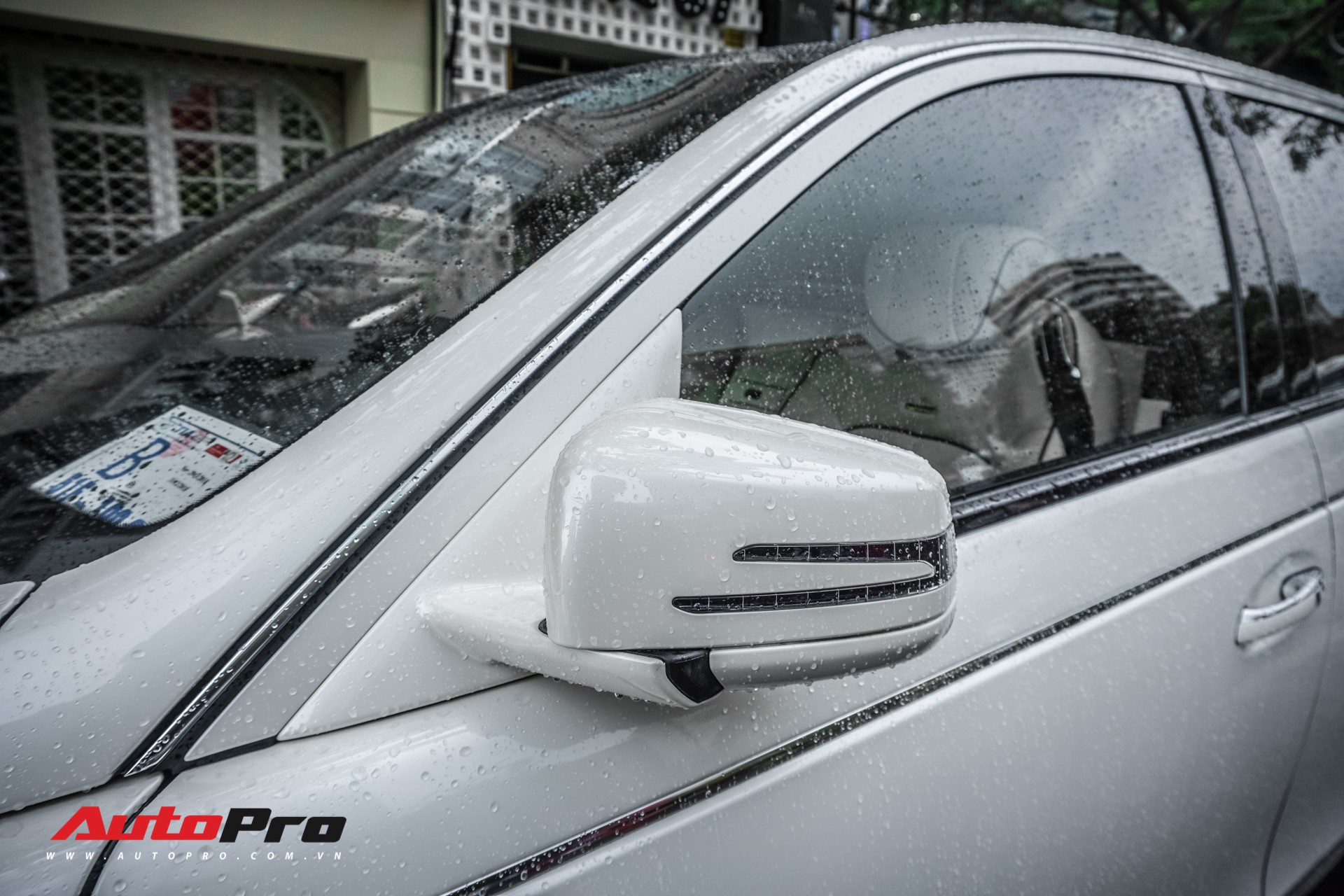 Hàng hiếm Maybach 62S biển số tứ quý 9 của dân chơi Sài Gòn