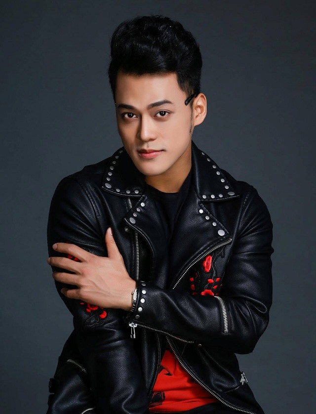 PR bằng chuyện tình dục: Chiêu trò bẩn thỉu và rẻ tiền ở showbiz Việt