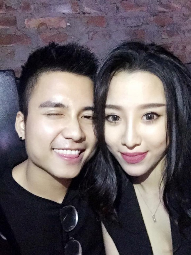 Vợ của chàng Kiên nghiện trong phim Quỳnh búp bê: Gái một con xinh đẹp đến ngẩn ngơ! Vợ của chàng Kiên nghiện trong phim Quỳnh búp bê: Gái một con xinh đẹp đến ngẩn ngơ!