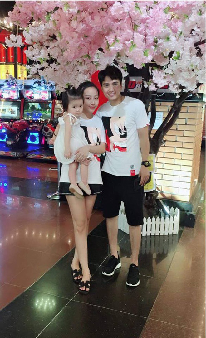 Vợ của chàng Kiên nghiện trong phim Quỳnh búp bê: Gái một con xinh đẹp đến ngẩn ngơ!