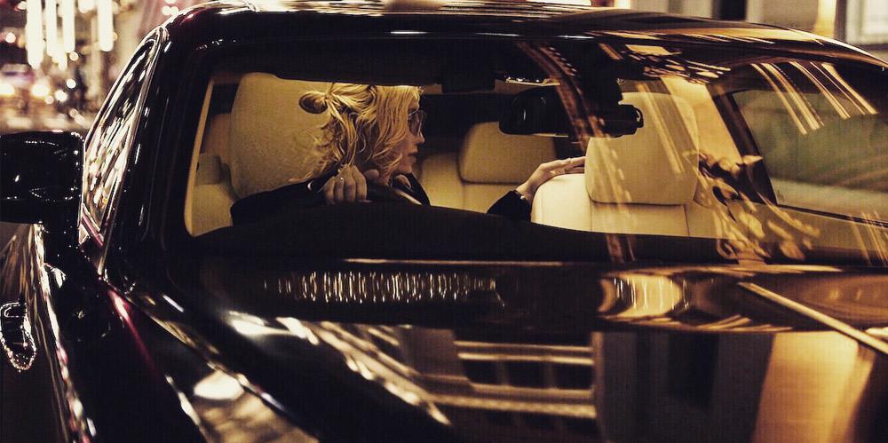 Đẳng cấp Trai ngành Nhật: Sửa mặt thành nhân vật truyện tranh, tán tỉnh để... thu nhập chục tỷ