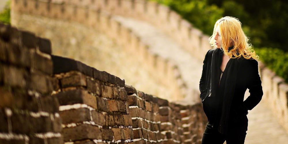 Đẳng cấp Trai ngành Nhật: Sửa mặt thành nhân vật truyện tranh, tán tỉnh để... thu nhập chục tỷ