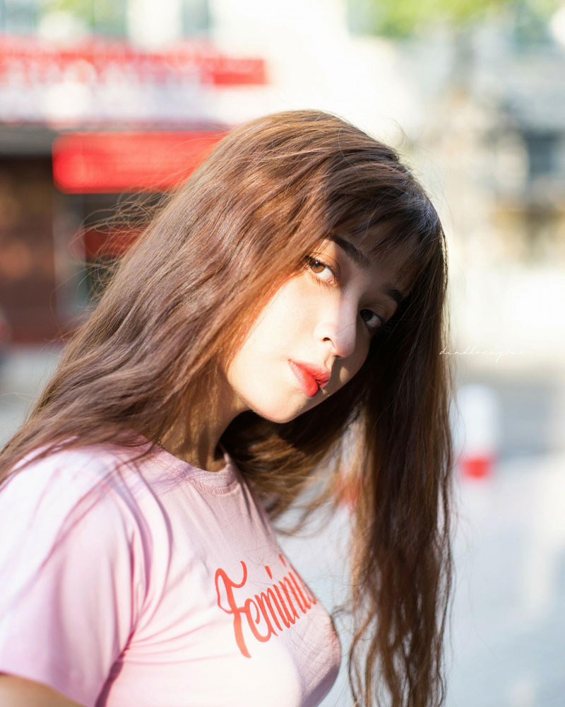 Nữ sinh miền Tây xinh đến mức bị nhầm là phẫu thuật thẩm mỹ