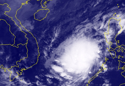 Áp thấp nhiệt đới sẽ mạnh thành bão, Nam Trung Bộ mưa lớn