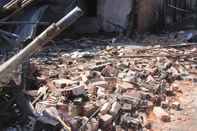 Danh tính 6 người chết trong vụ cháy xe bồn: 4 người trong một nhà, có 2 bé 6 tuổi