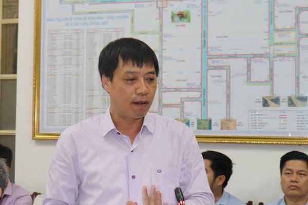 Bão số 9 càng ngày càng mạnh lên, mưa lớn khắp nơi