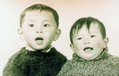 Cuộc đời nhiều bi kịch của Trương Vệ Kiện: Bị cha ruột bỏ rơi, hai con chết trong bụng mẹ