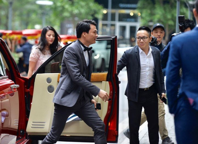 Chân dung chồng đại gia, hơn 16 tuổi của Á hậu Thanh Tú: Đã có 2 con riêng, là CEO nổi tiếng