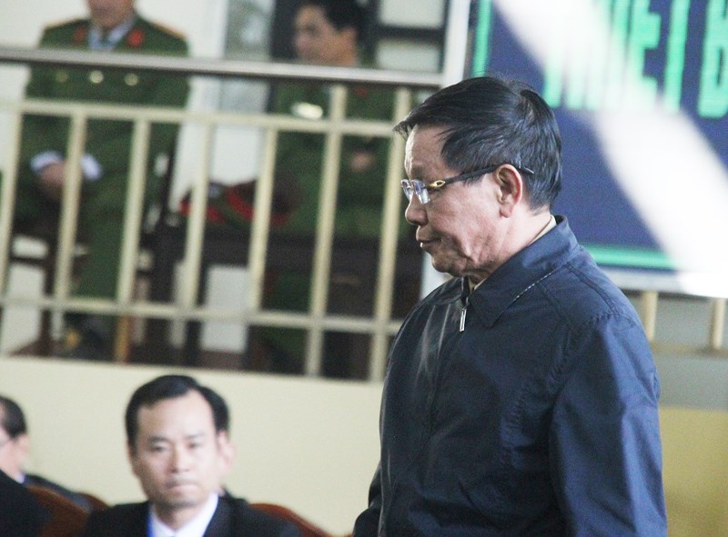 Cựu tướng Phan Văn Vĩnh: Tôi đã đưa cả tổ ong vào tay áo mình