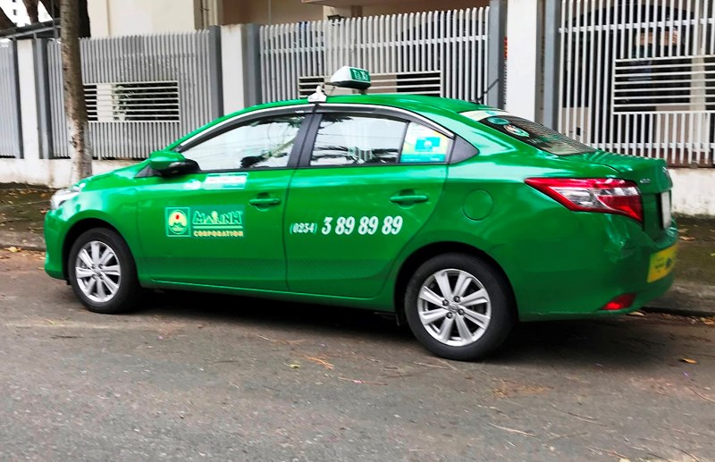 Người đàn ông Hàn Quốc tấn công tài xế taxi, cướp tài sản