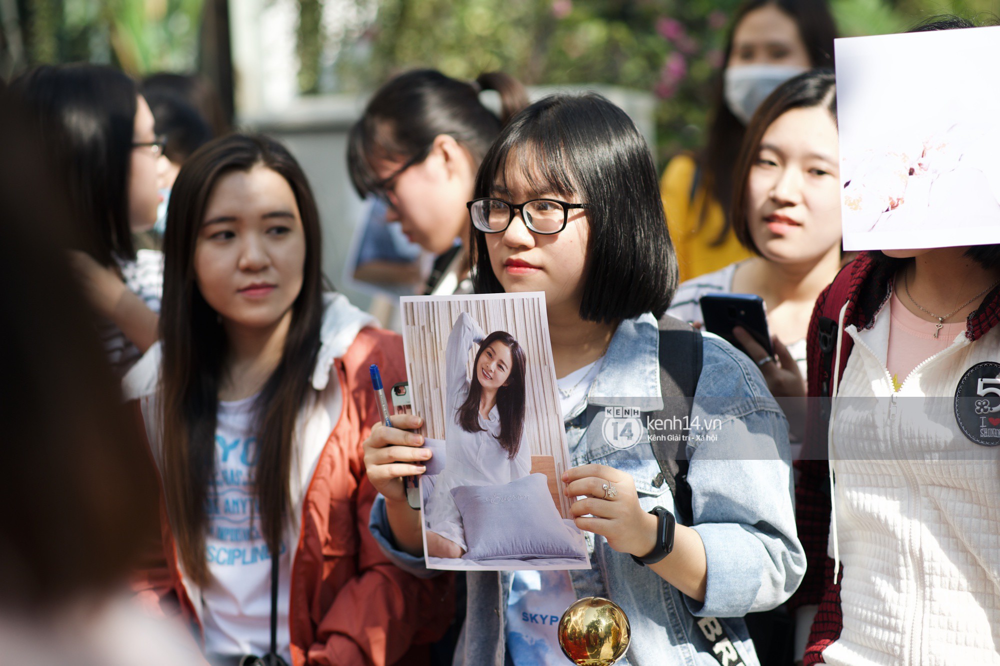 Nữ thần Kim Tae Hee đẹp xuất thần, thể hiện đẳng cấp mỹ nhân đẹp nhất xứ Hàn tại sự kiện Hà Nội