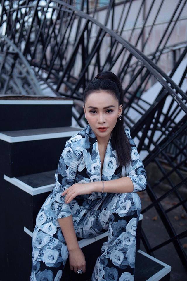 Ca sĩ Minh Luân dính nghi án hẹn hò với Mỹ nhân Bolero Trần Mỹ Ngọc