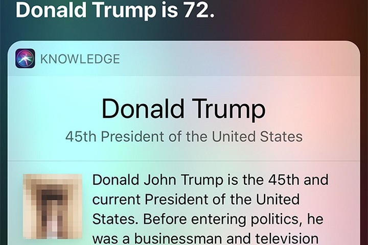 Trợ lý ảo Siri nghĩ Tổng thống Donald Trump là ... của quý của đàn ông Trợ lý ảo Siri nghĩ Tổng thống Donald Trump là ... của quý của đàn ông