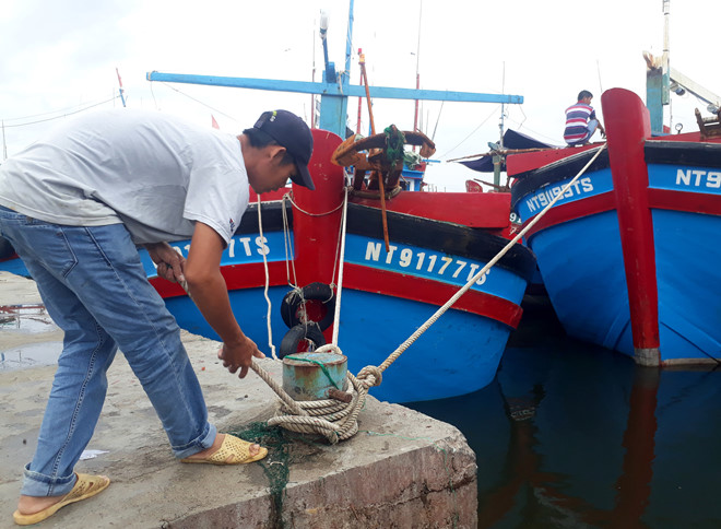 Ninh Thuận - Bình Thuận cấm biển, sẵn sàng sơ tán dân