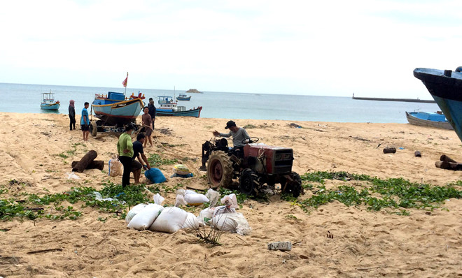 Đảo Phú Quý, nơi đầu tiên đón bão số 9