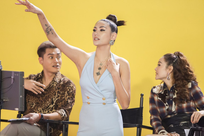 Tình thương mến thương chưa được vài hôm, Minh Hằng đã lật mặt tố Võ Hoàng Yến đạo nhái ý tưởng