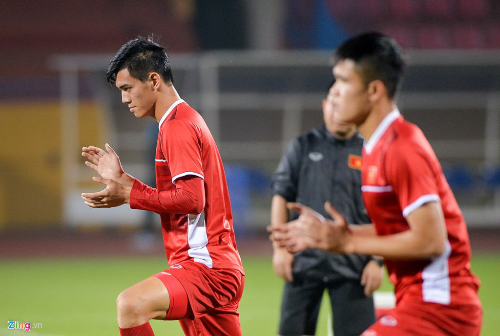 Việt Nam vs Campuchia: Cơ hội cuối cho những chàng Bùi Tiến Dũng?
