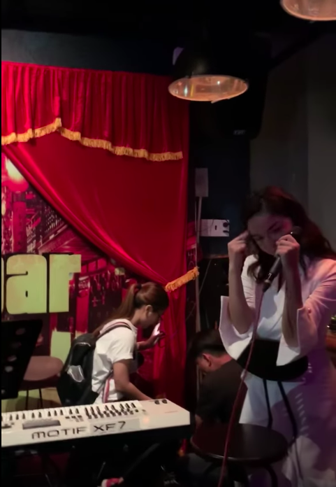 Vượt bão ly hôn, Phạm Quỳnh Anh xúc động nói: Tim chị hết đau rồi