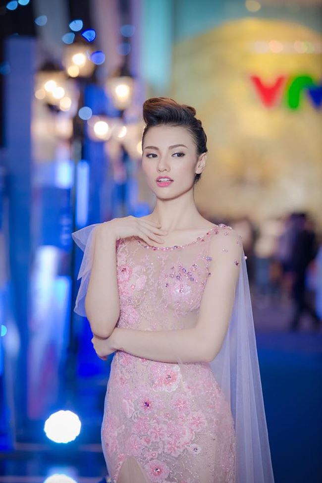 Công khai nâng vòng 1, Kỳ Duyên là người nghiện thả rông nhất?