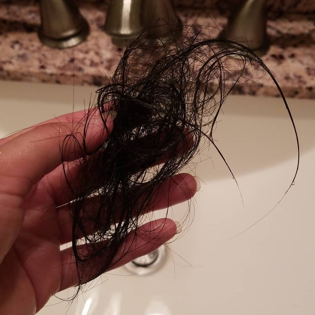 Cuối năm cưới, giữa năm phát hiện bị ung thư máu, cô nàng bị chồng tương lai phản bội và cái kết bất ngờ