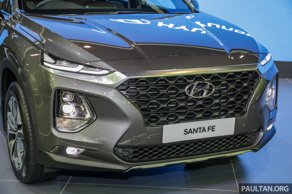 Hyundai Santa Fe 2019 về Malaysia trước VN, giá gần 45.000 USD