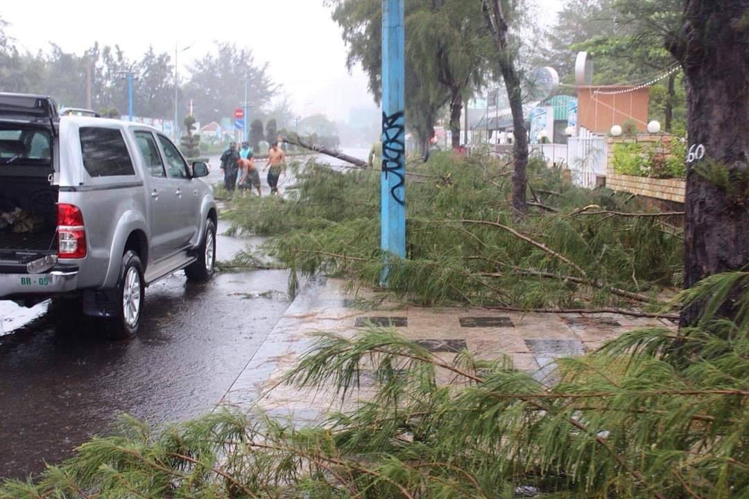 Nóng: Tất cả học sinh tại TPHCM nghỉ học cả ngày thứ 2 (26/11) do ảnh hưởng của bão số 9