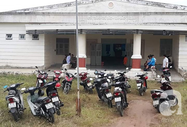 Bão số 9 suy yếu nhưng vẫn hoành hành Sài Gòn gây giông lốc, người miền Tây mòn mỏi trú bão chưa dám về nhà