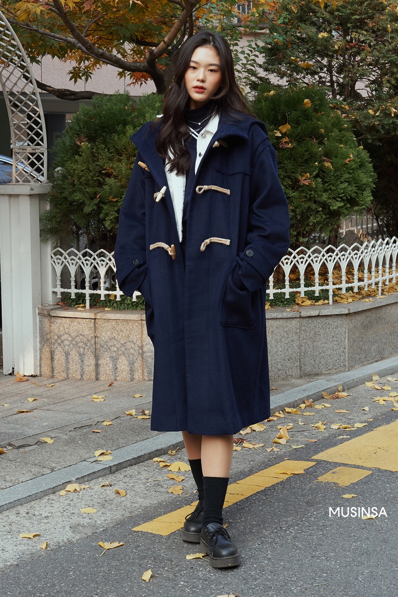 Street style giới trẻ Hàn tuần qua chính là từ điển lên đồ chuẩn cho những nàng thích kiểu mì ăn liền