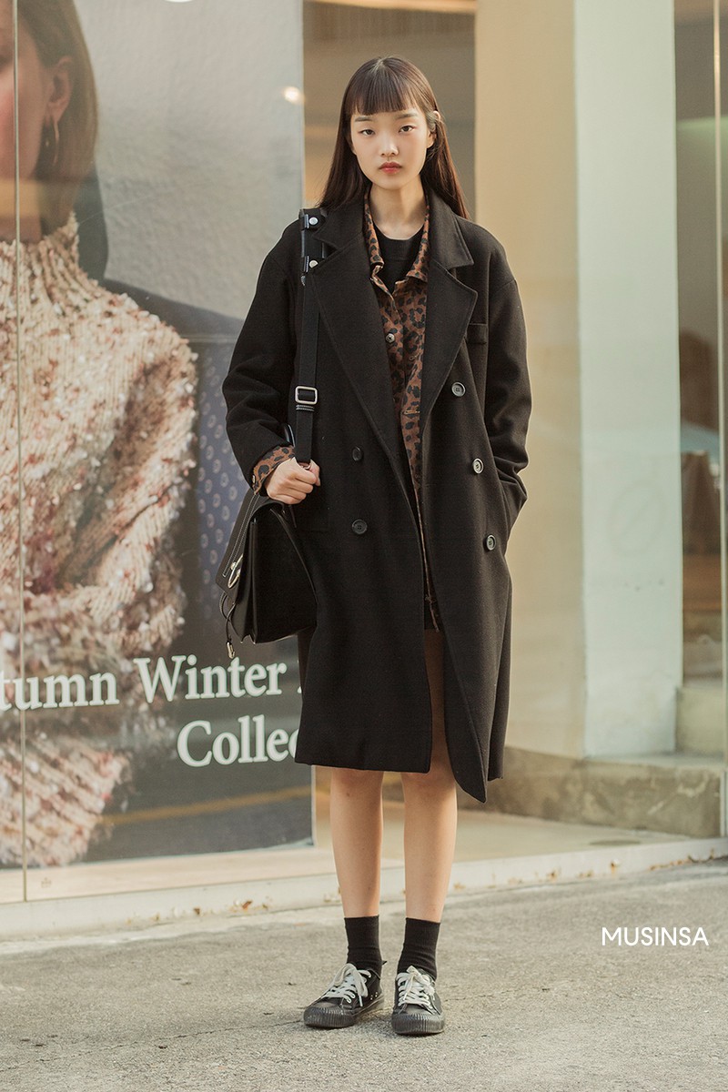 Street style giới trẻ Hàn tuần qua chính là từ điển lên đồ chuẩn cho những nàng thích kiểu mì ăn liền