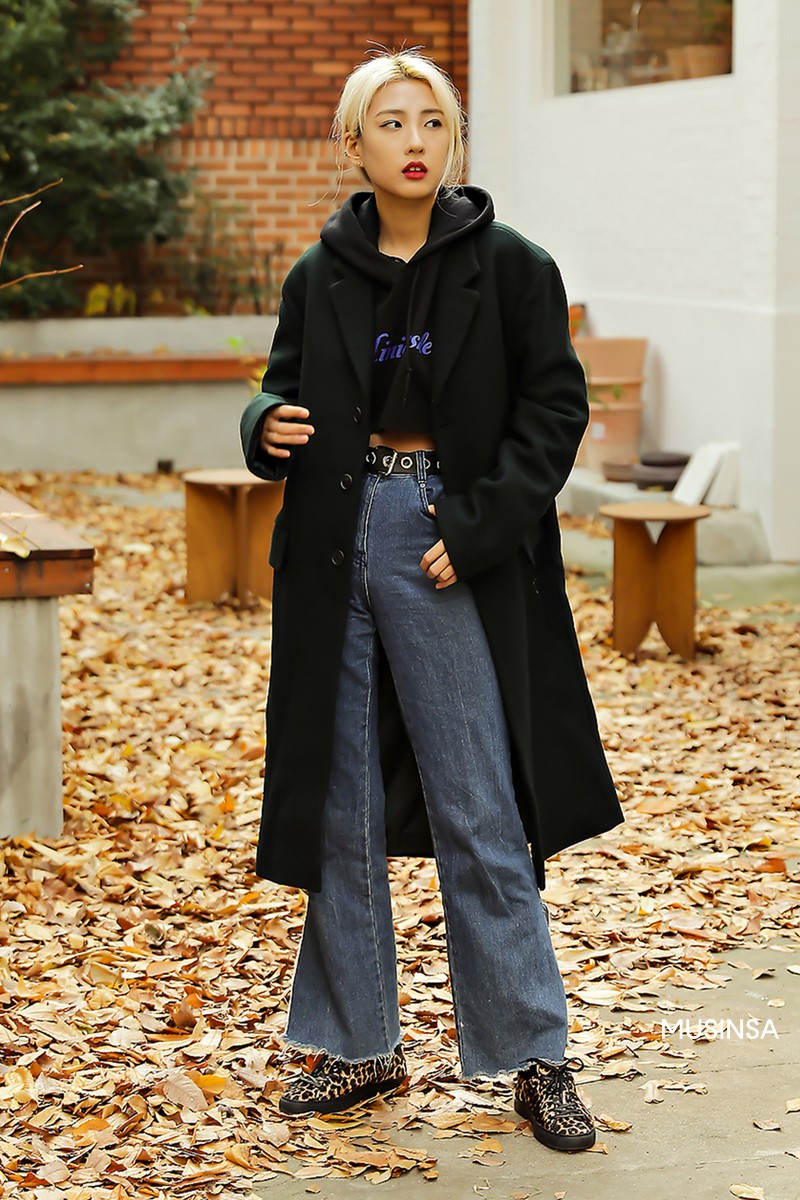 Street style giới trẻ Hàn tuần qua chính là từ điển lên đồ chuẩn cho những nàng thích kiểu mì ăn liền