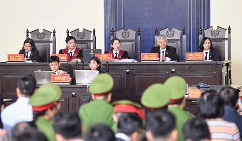 7 điều đặc biệt tại phiên toà xét xử ông Phan Văn Vĩnh