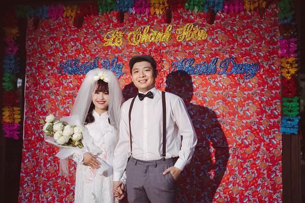 Bộ ảnh cưới có 1-0-2 xuyên không gần 1 thế kỉ của cặp đôi gặp nhau từ nhiều kiếp trước