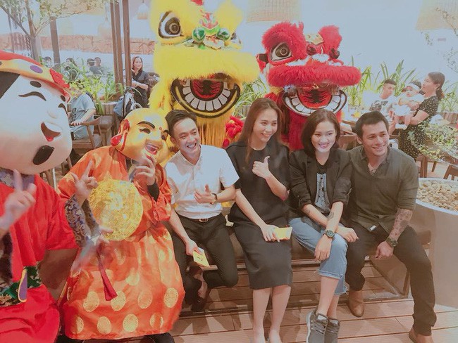 Cường Đô la thể hiện sự tế nhị trong tiệc sinh nhật bạn gái dù vừa tuyên bố cưới Đàm Thu Trang