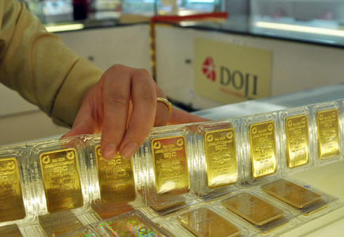 Giá USD và vàng SJC đi lên đầu tuần